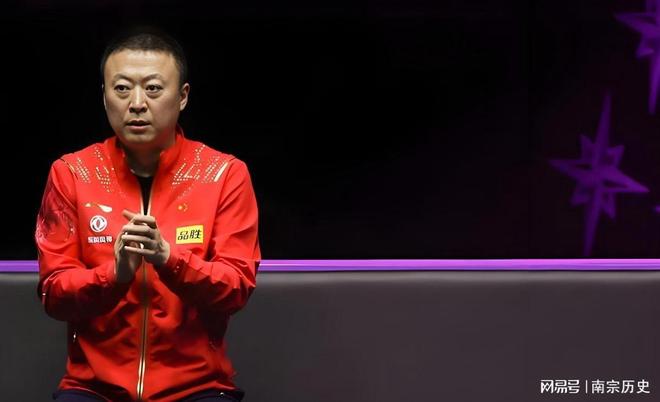 龙为孙颖莎送行一脸慈祥仿佛家长送孩子上学B—sports必一有爱!国乒出征多哈马(图2)