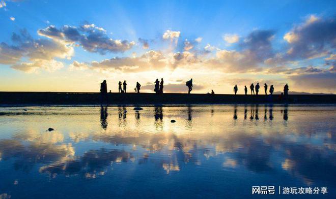 穿什么衣服合适 青海旅游良心攻略带你去Bsports必一体育5月份去青海湖(图2)