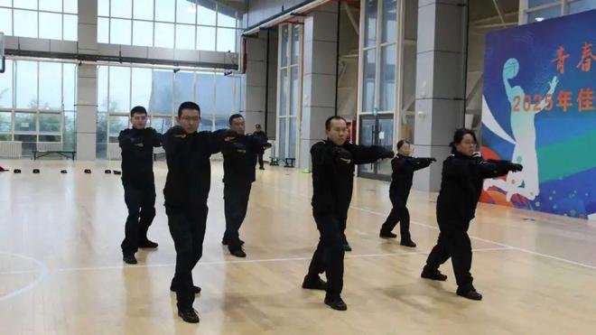 法警察大队实战化训练考核圆满完成必一运动登陆入口佳县人民法院司(图2)